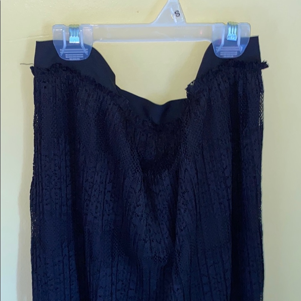 Signature Studios black long skirt